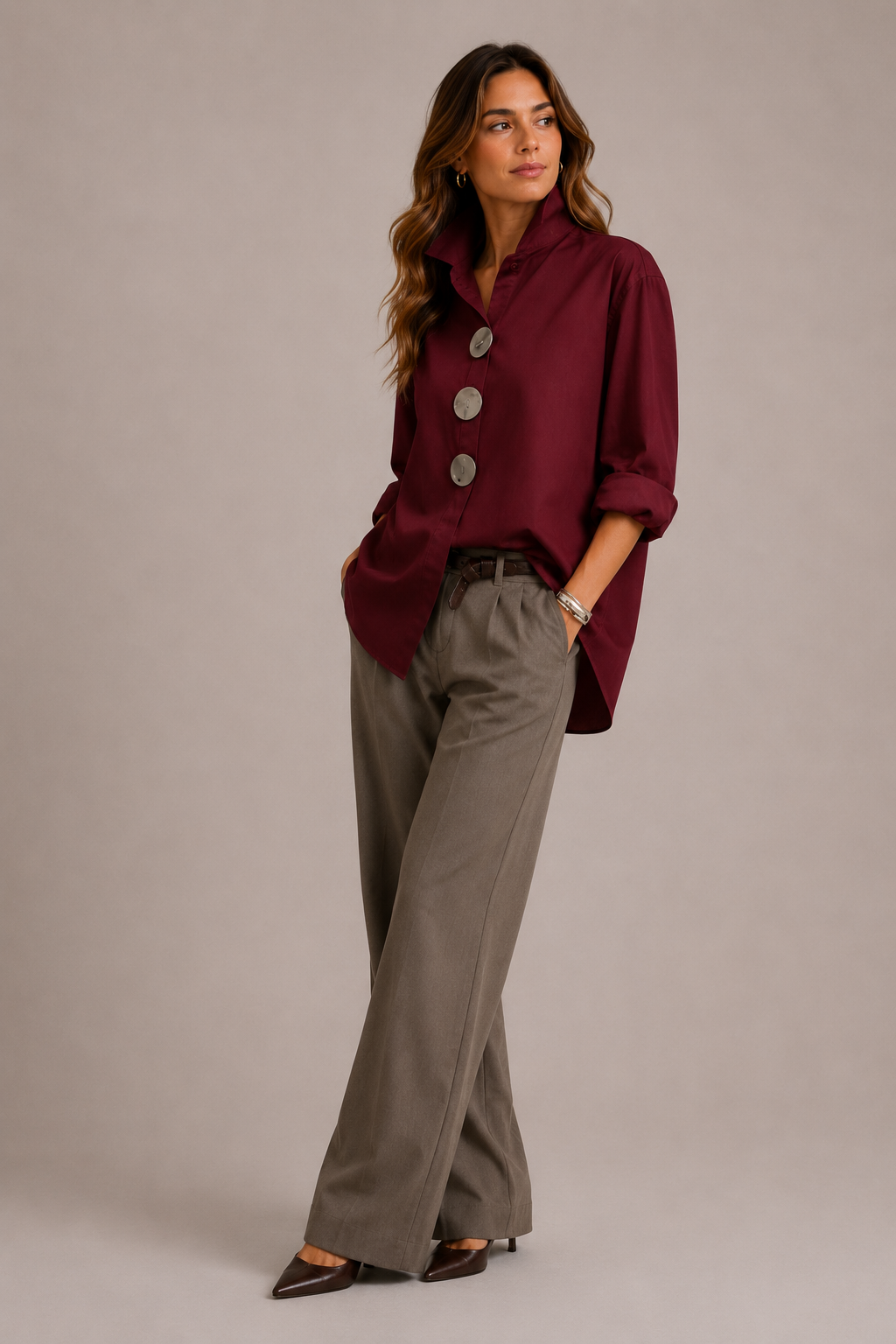 GRACIA | BLUSA DE ENTRETIEMPO CON ACABADOS REFINADOS