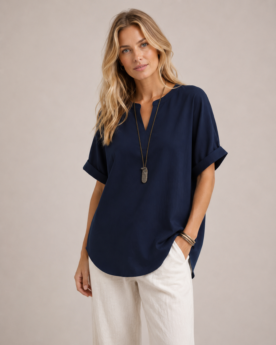 DANIELA | BLUSA LIGERA CON ESCOTE EN V
