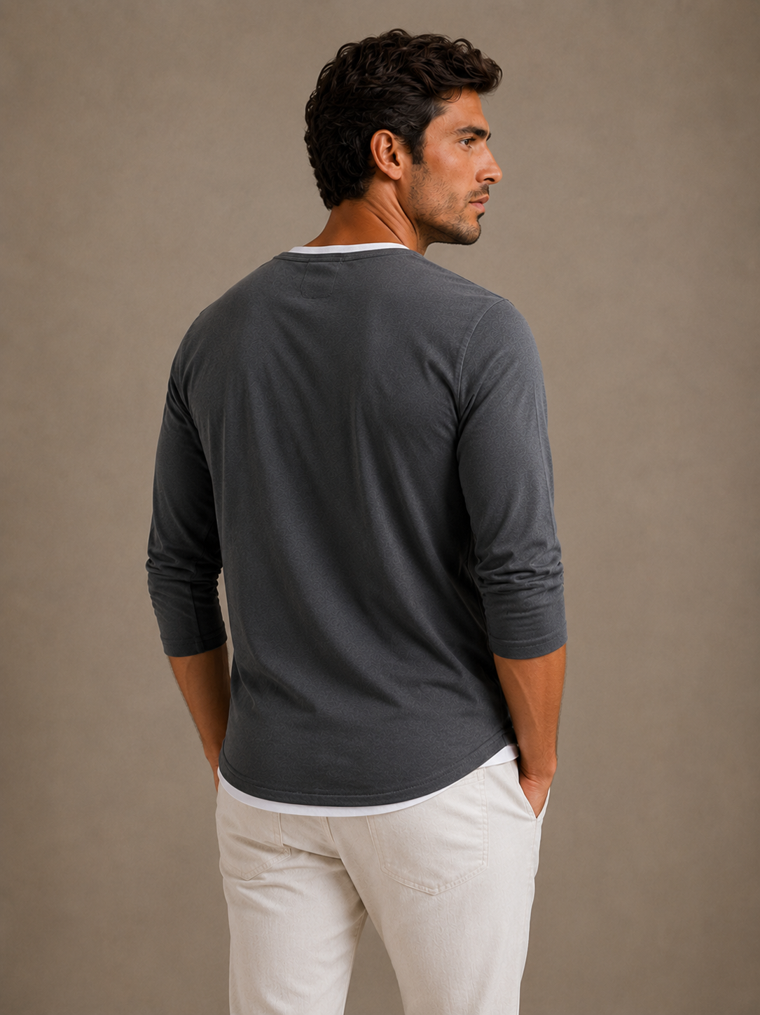 FRAN | CAMISETA MODERNA 2 EN 1: UNIVERSAL Y ELEGANTE