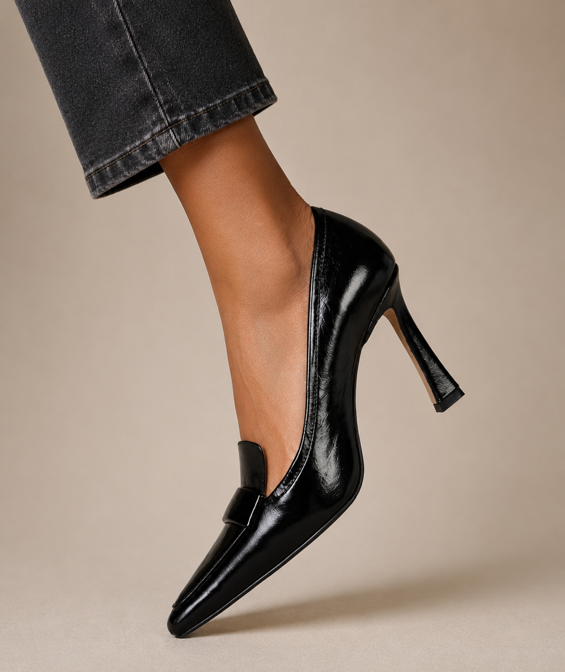 NORA | Tacones lofaer con punta afilada