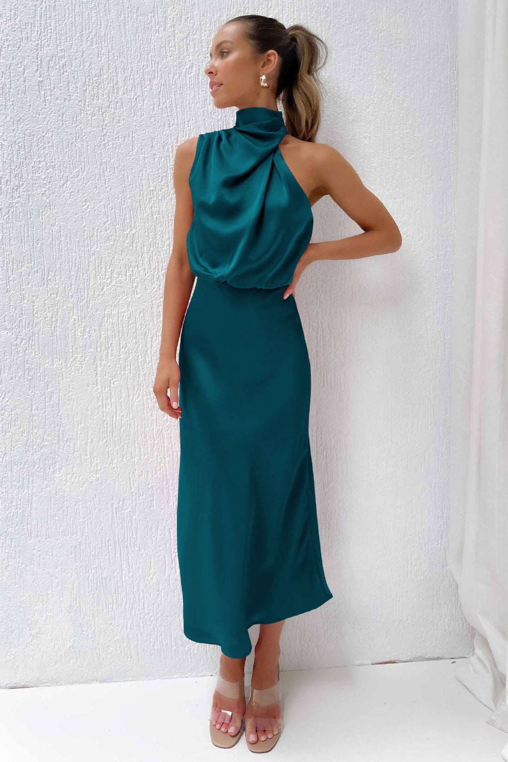 VALERIA | Vestido satinado elegante