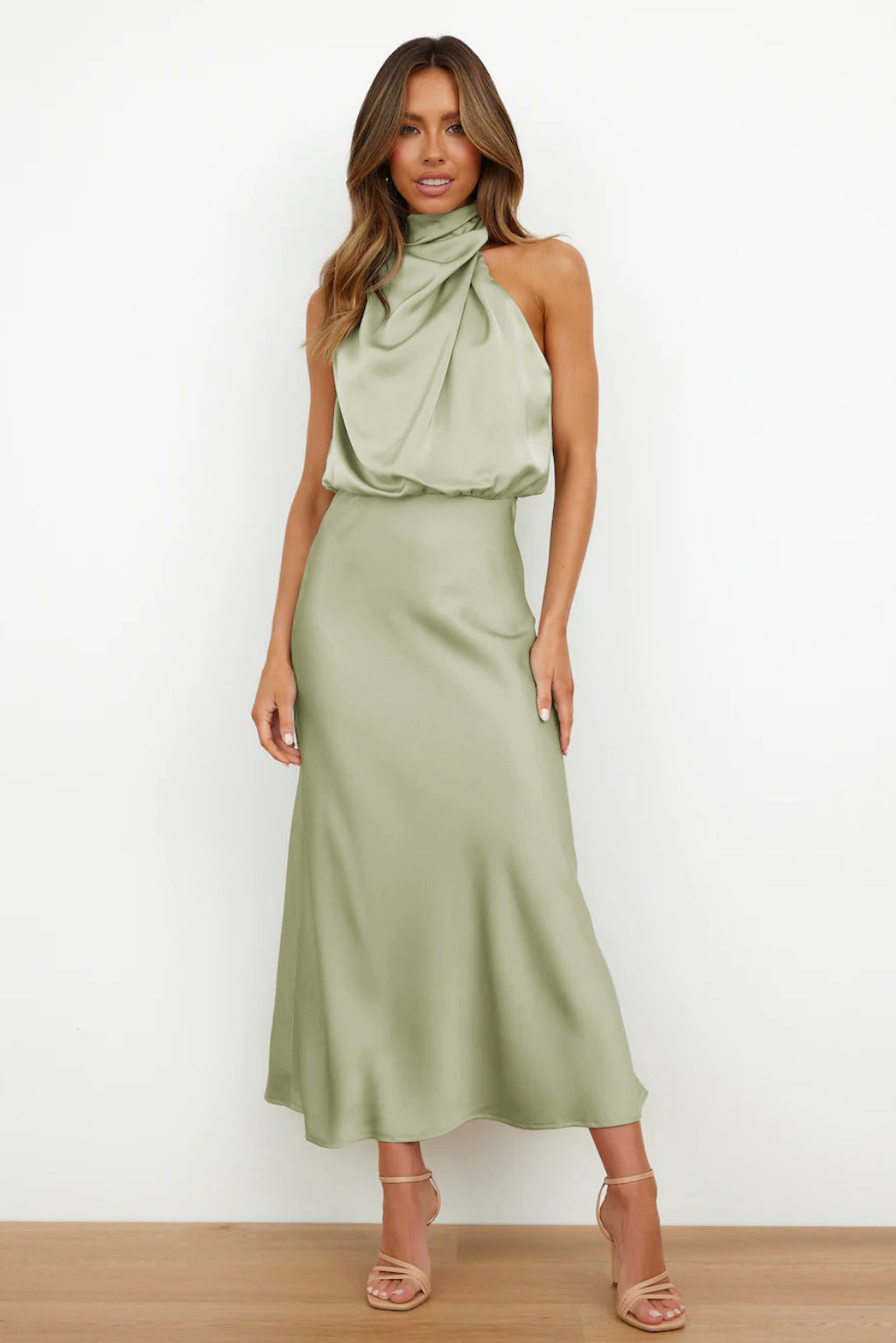 VALERIA | Vestido satinado elegante
