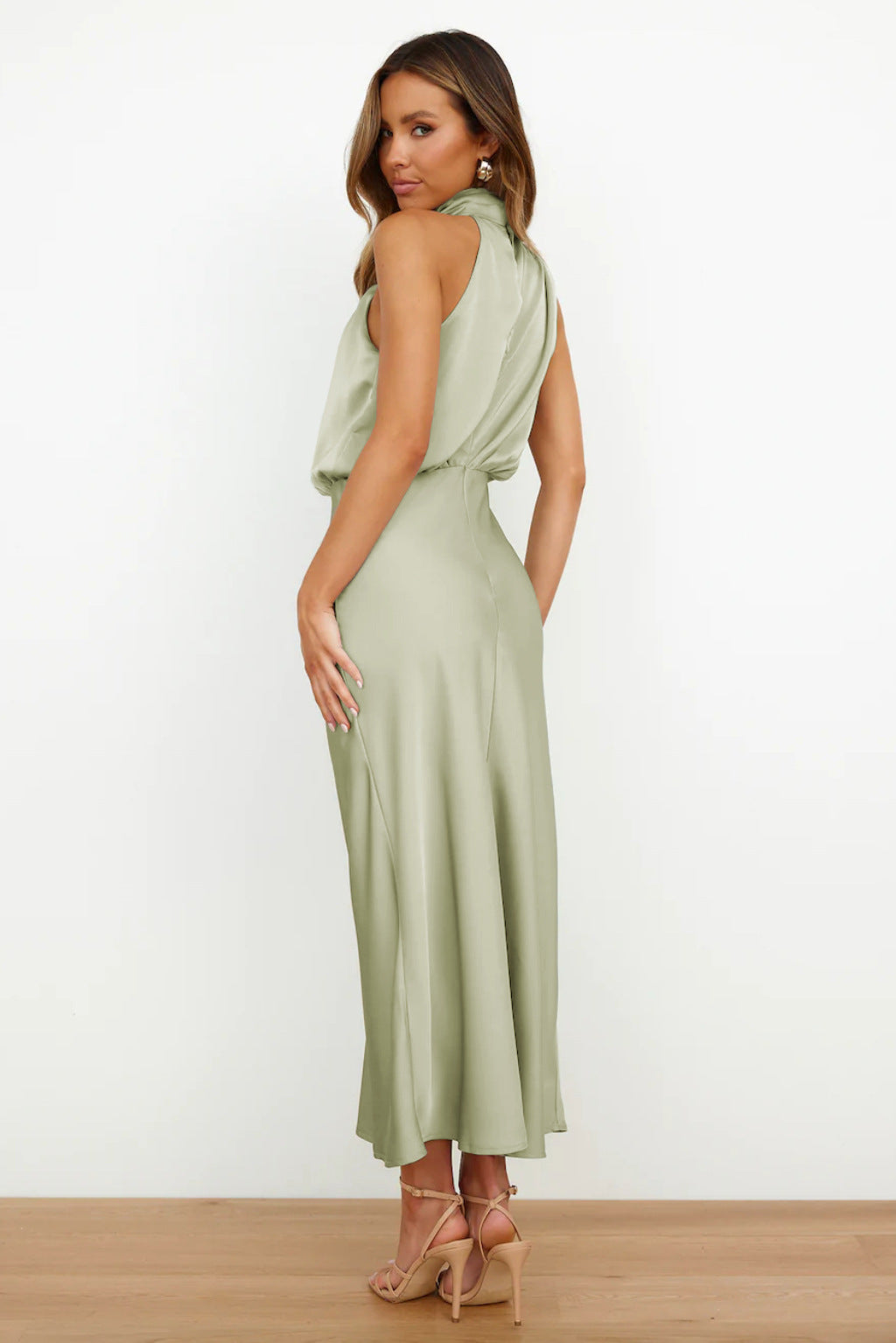 VALERIA | Vestido satinado elegante