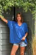 Top bleu roi fluide confort et stretch col v